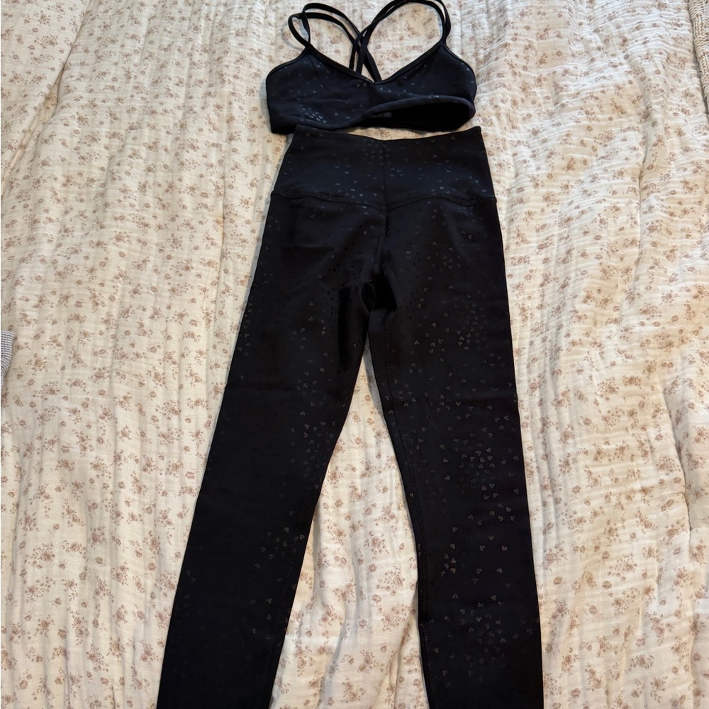 Beyond Yoga Black Sports Bra and Leggings Set